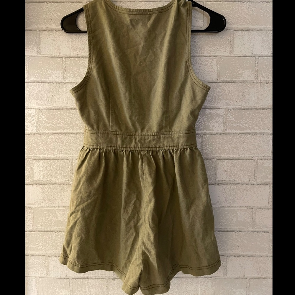 Showpo: Button down romper - Picture 2 of 4